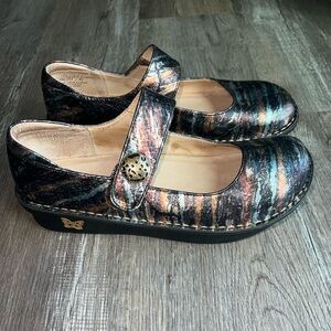 Algeria Paloma Earthen Mary Jane- EU 40 US 9.5/10